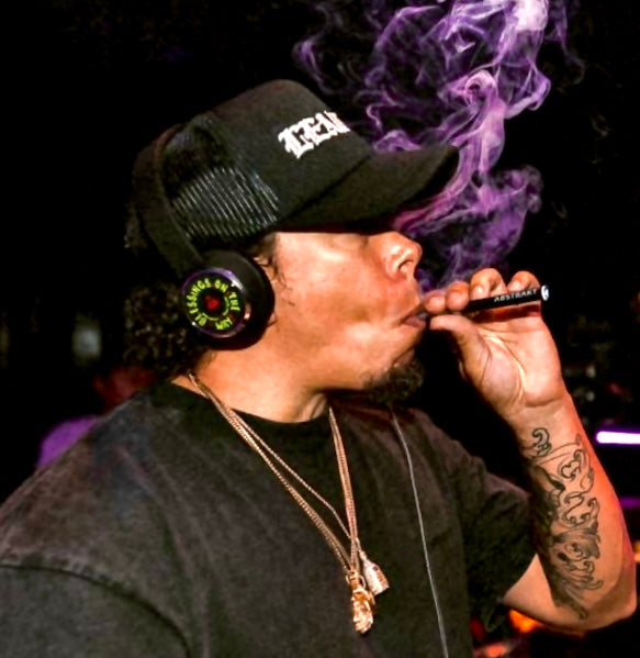Demrick "Blessings on the Way" Bluetooth Headphones *** Includes Free Gift ***